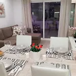 My Sea View 公寓 阿德耶