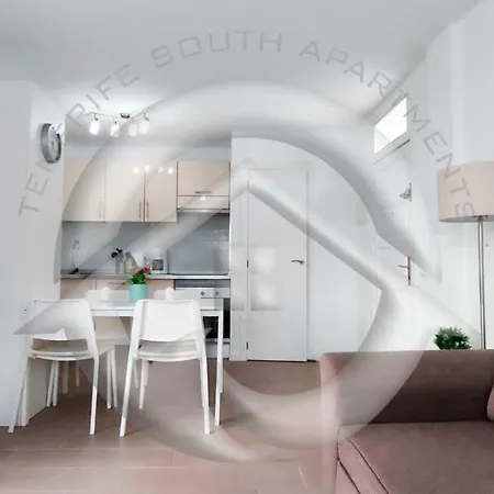 My Sea View Apartment *